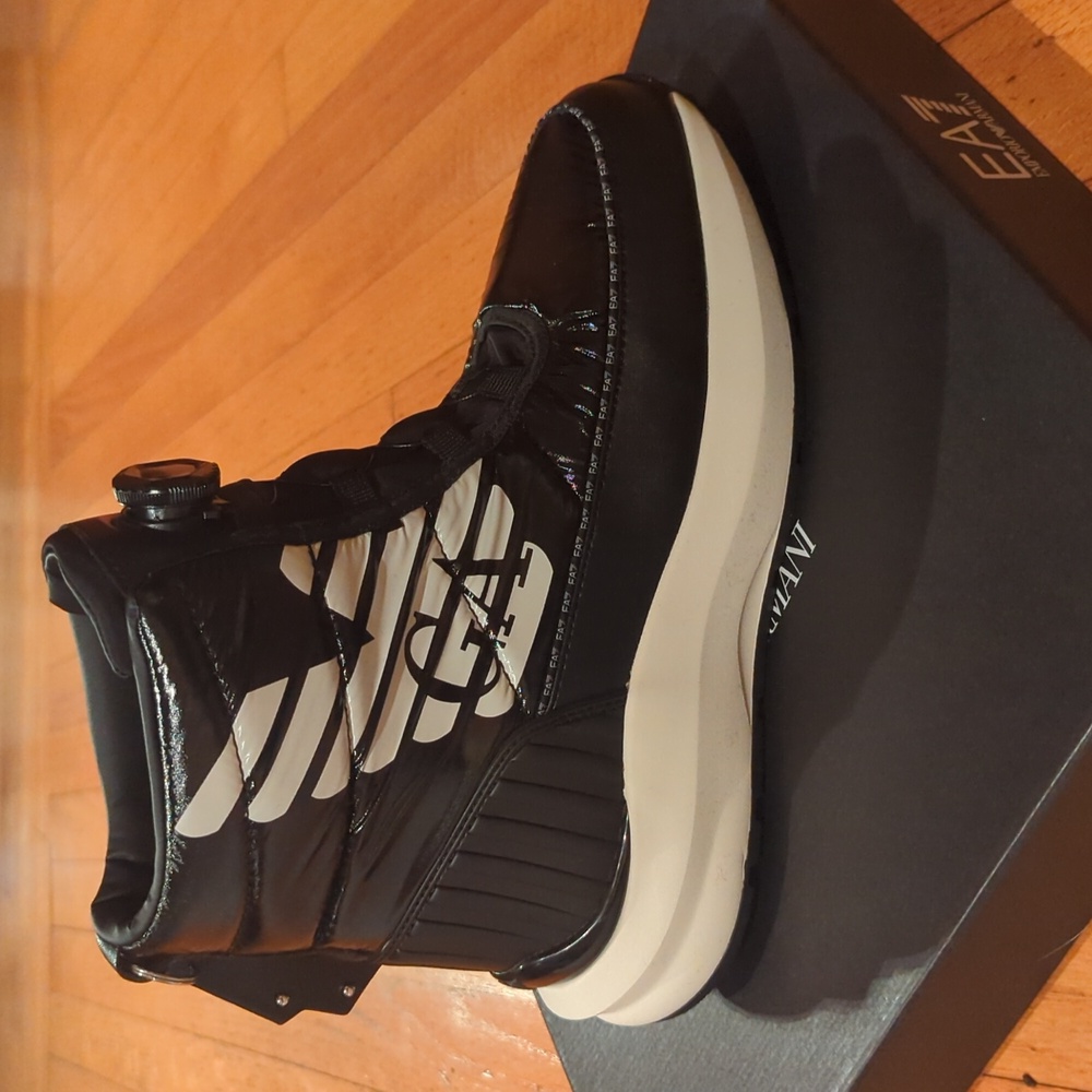 Giorgio Armani leather boots high top